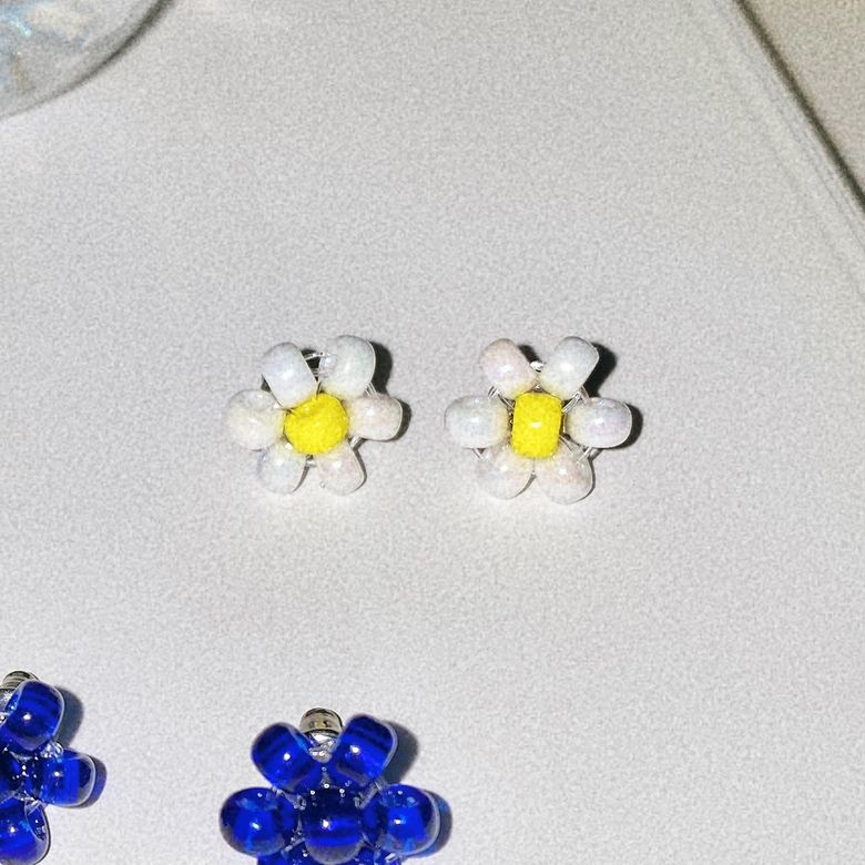 Daisy Flower Beads Earring