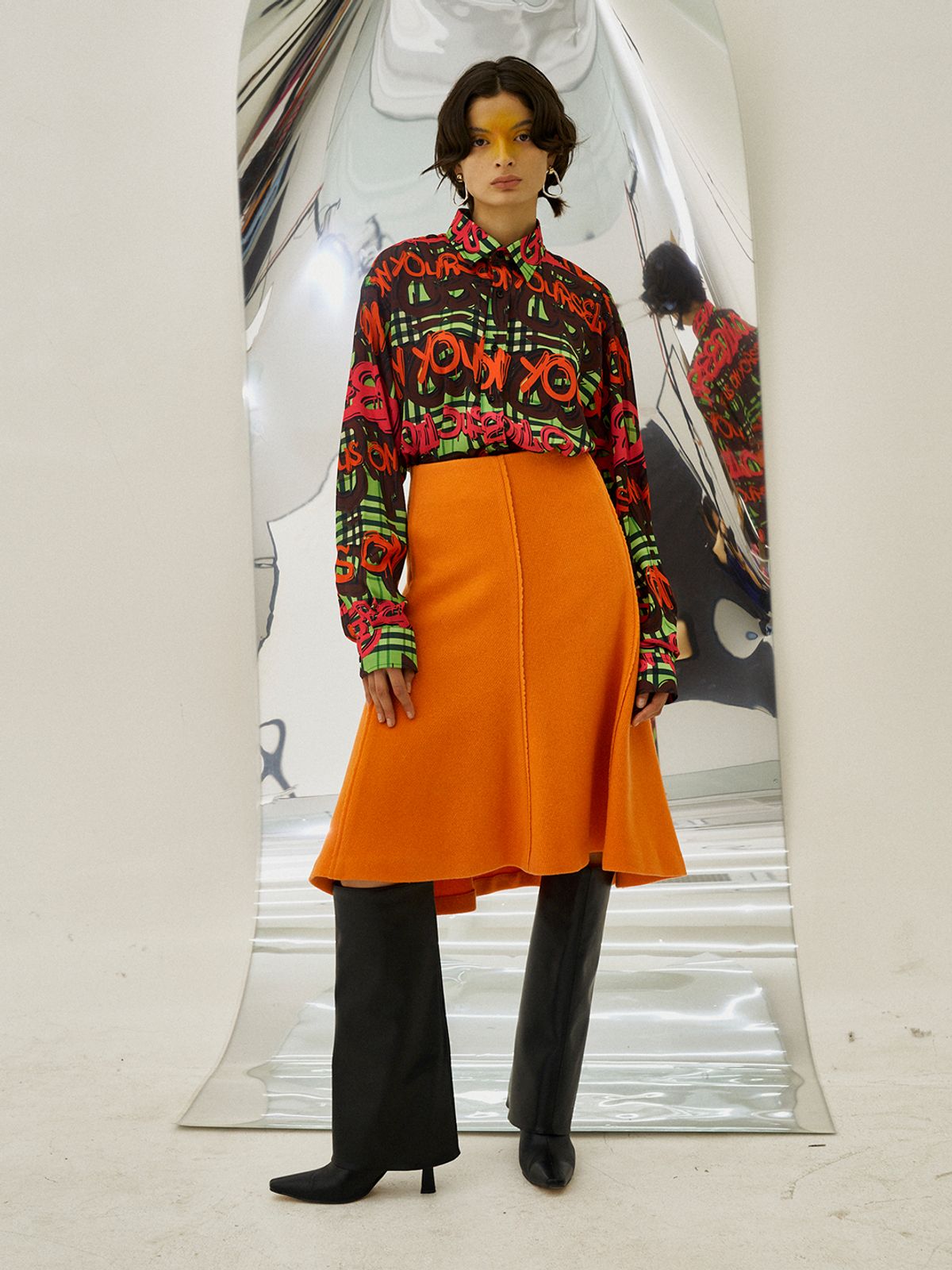 그리디어스(GREEDILOUS) Semi Flare Wool Midi Skirt