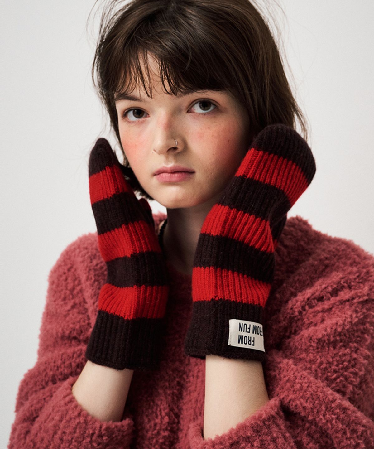 펀프롬펀(FUNFROMFUN) STRIPE MITTENS, RED+BROWN