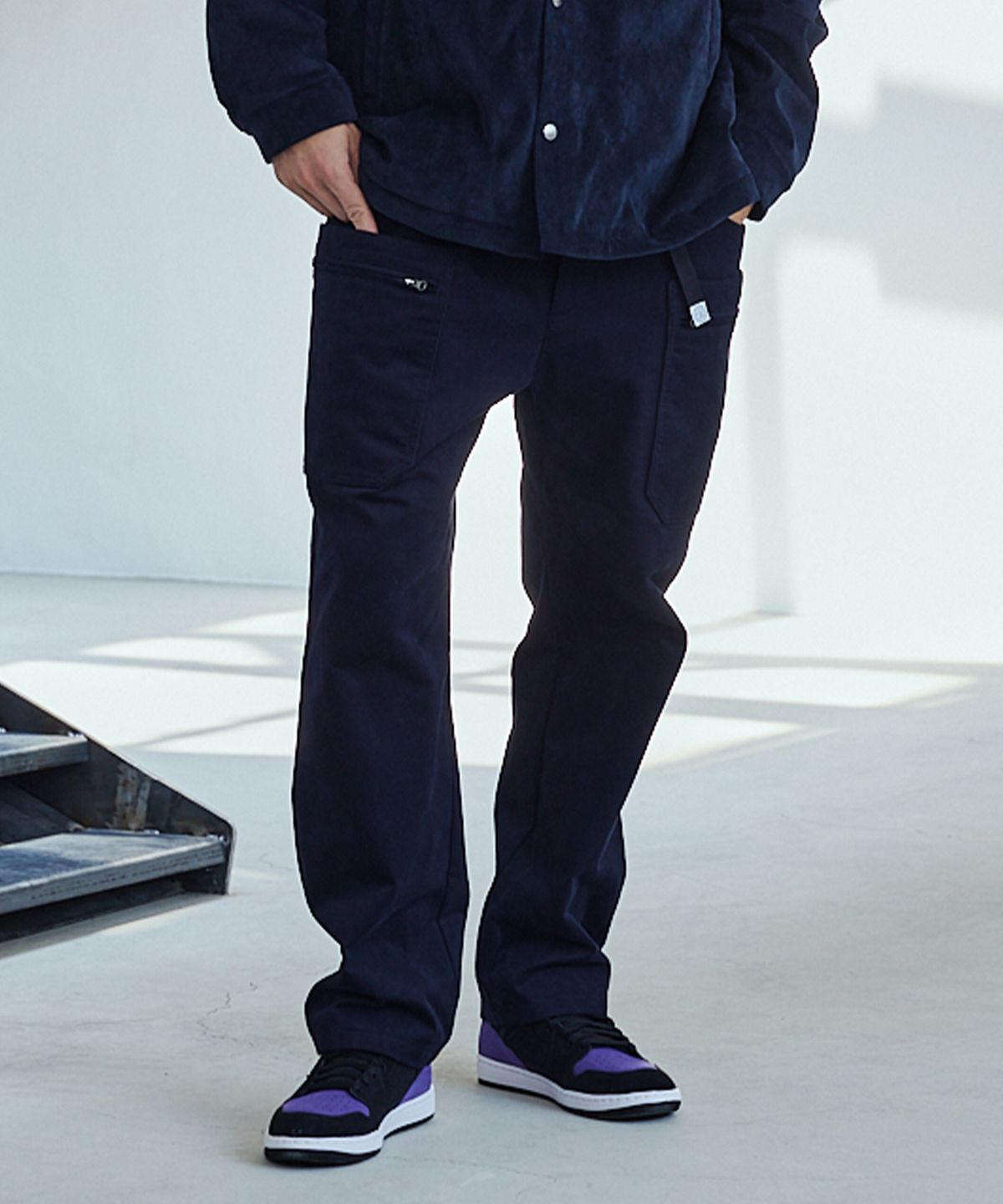 아웃도어 프로덕츠(OUTDOOR PRODUCTS) 패치 포켓 레귤러 핏 팬츠 PATCH POCKET REGULAR FIT PANTS