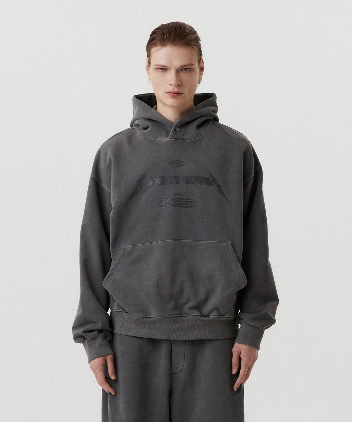 더블유엠씨(WMC) 피그먼트 후드티_CHARCOAL GREY