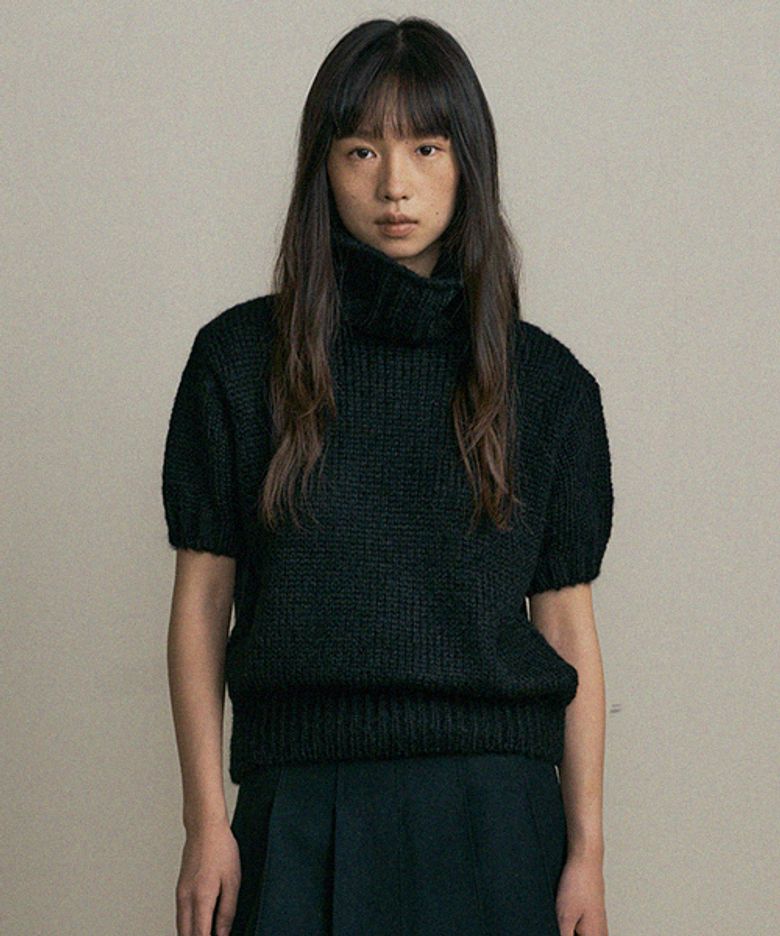 mohair turtleneck knit -black