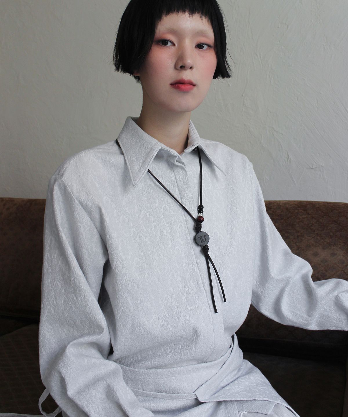 루바티(RUBATI) 자카드 셔츠 하프에이프런_라이트그레이
