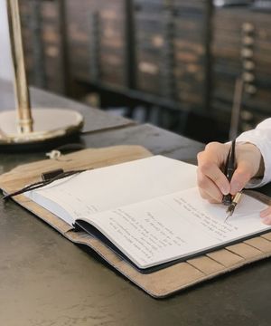 컨트롤 노블 이북리더기파우치 북커버 가죽오거나이저