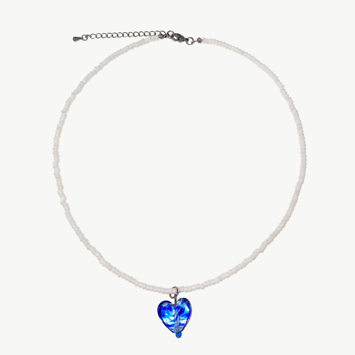 러브오낫(LOVE OR NOT) Blue Love Pearl Beads Necklace