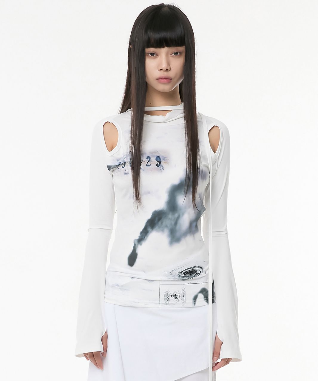 MUSINSA公式 | FLAREUP Cut-out Turtleneck Long Sleeve (FL-110_White)