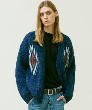 치마요 패턴 벌키 브러쉬 가디건 네이비