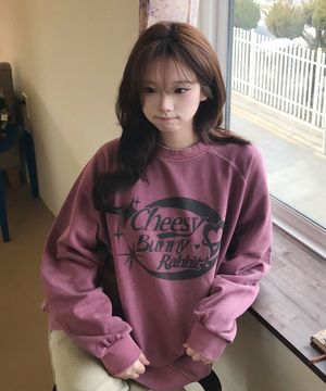 Cheesy Bunny 레글런 피그먼트 맨투맨 더스티핑크