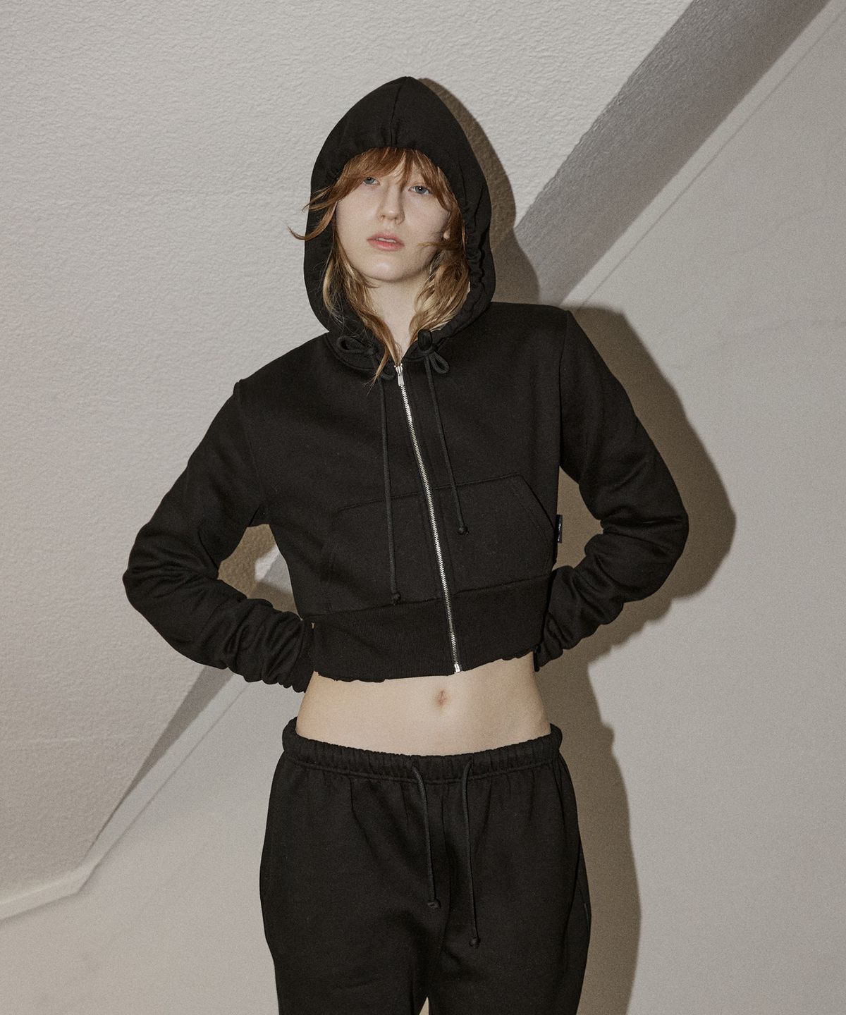 디어스토커(DEARSTALKER) B. CLASSIC HOODIE ZIP-UP - BLACK
