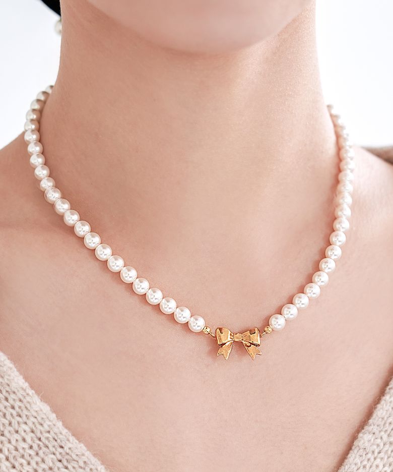 [SILVER] 6 PEARL C RIBBON PENDANT N (2 COLORS)