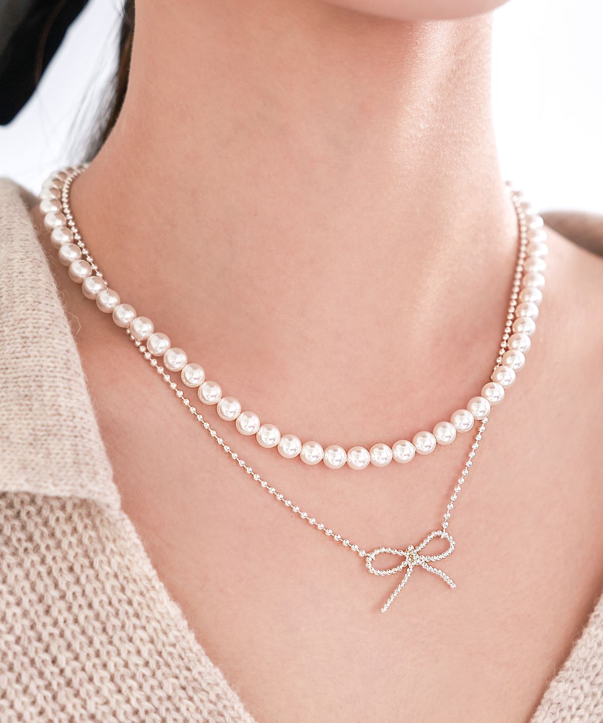 포스트루드(POSTLUDE) [SILVER] B BALL RIBBON PENDANT N (2 COLORS)