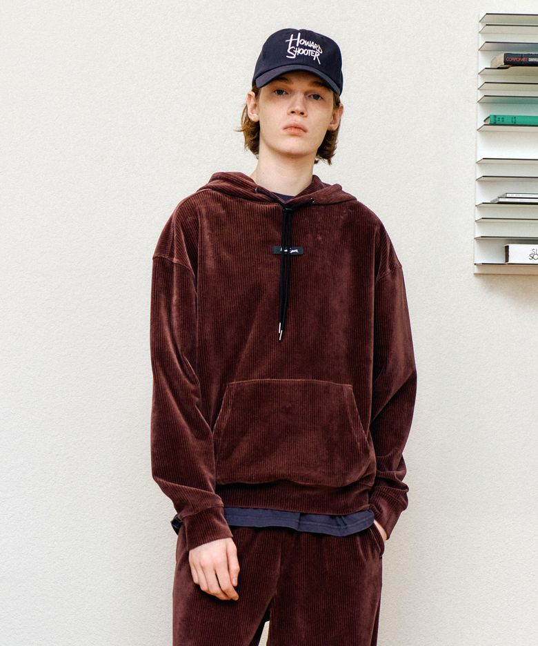 남여공용 코듀로이 세미오버핏 스판 후드 티셔츠 브라운(CORDUROY ARCH LOGO HOODIE BROWN)