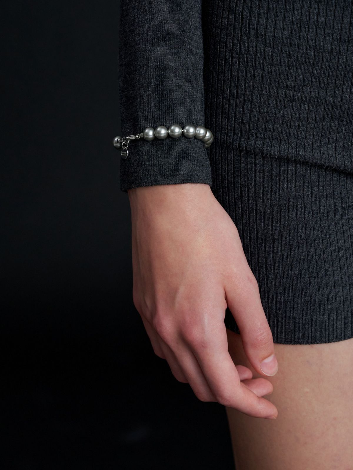 러브미몬스터(LOVE ME MONSTER) Essential Pearl Bracelet 8mm (L233MBC010)