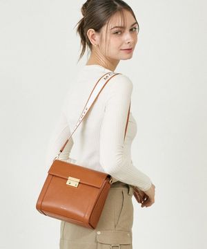 566블렛 숄더앤 크로스백