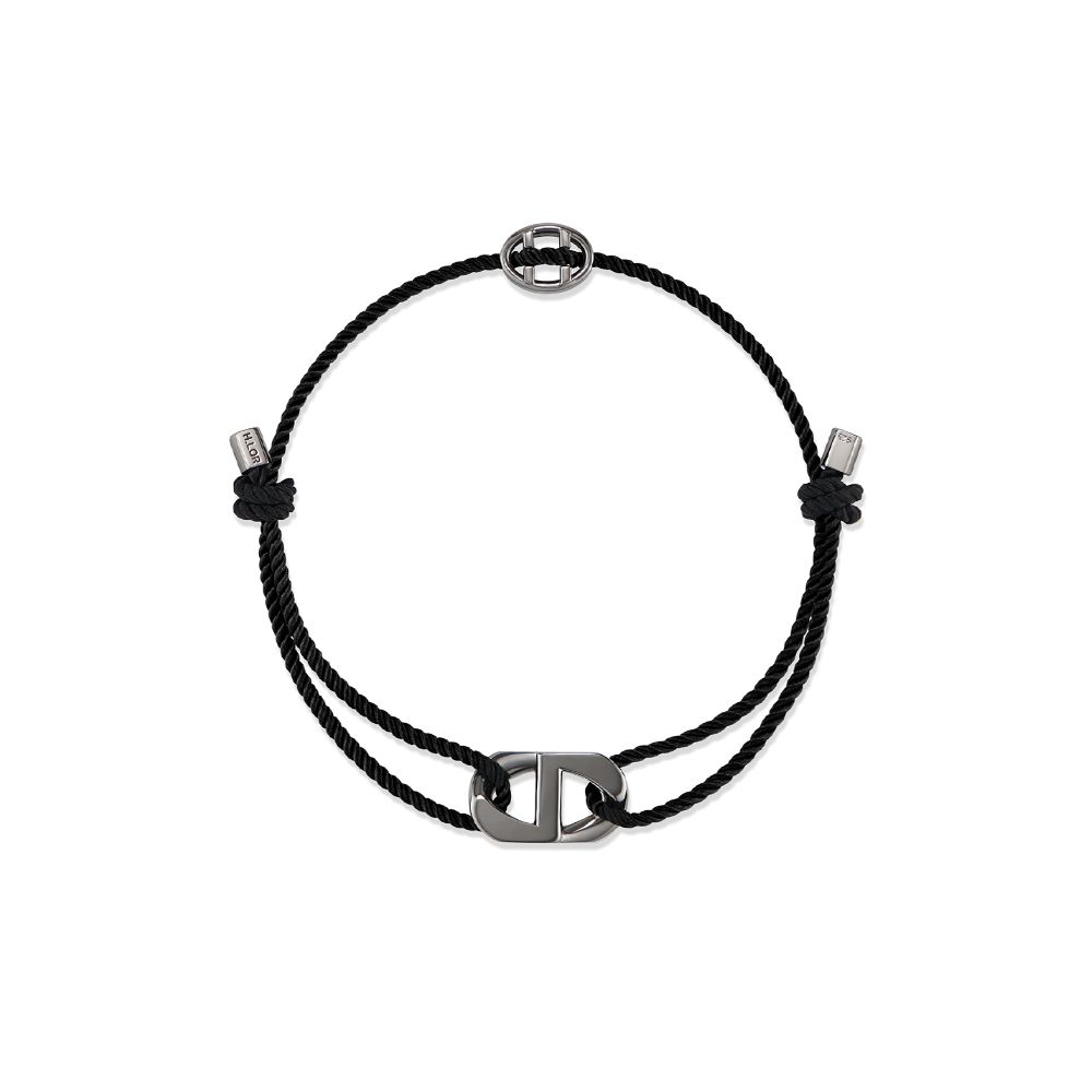 MUSINSA | HYERES-LOR Erite Silver Curve Emblem String