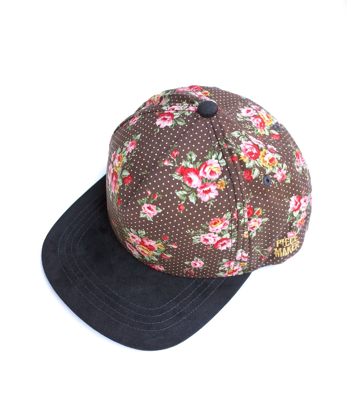 피스메이커(PIECE MAKER) DOT FLOWER SNAPBACK (CHARCOAL)