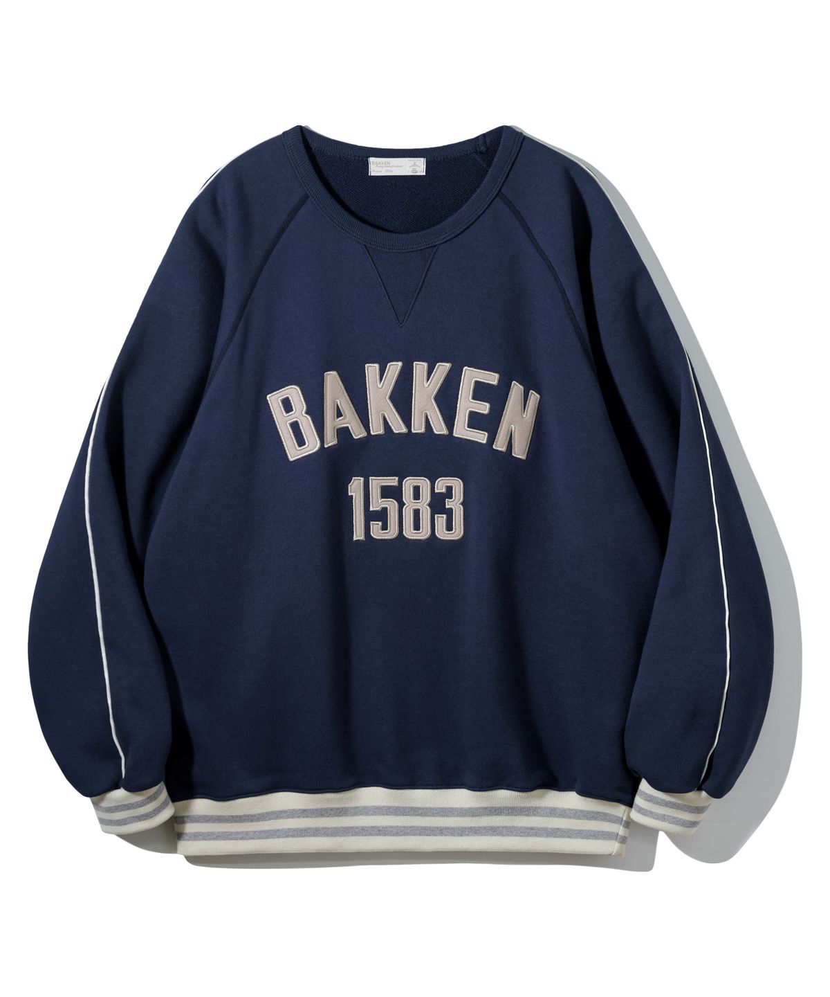 바켄(BAKKEN) Bakken 1583 트랙 스웨트셔츠 BK5989_네이비
