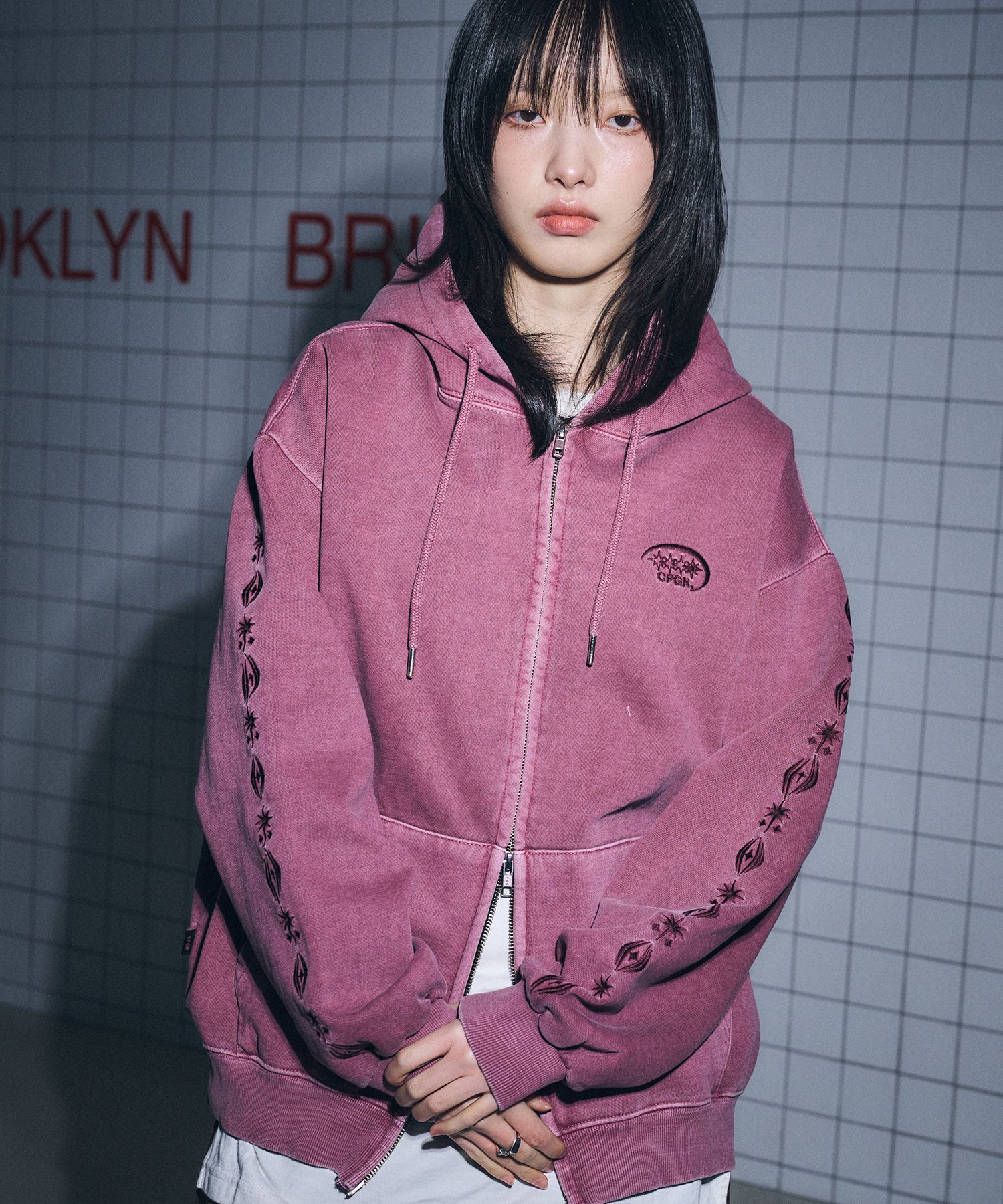 関税込★CPGN STUDIO★[2-WAY] Sleeve Star Pigment Hood Zip-Up MUSINSA | CPGN STUDIO [2-WAY] Sleeve Star Pigment Hood Zip