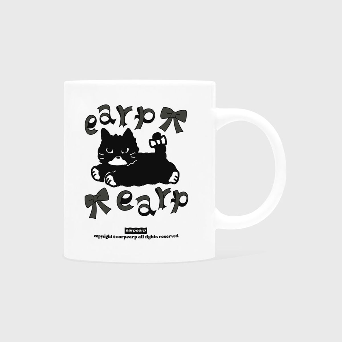 어프어프(EARPEARP) RIBBON BLACK MERO(머그컵)