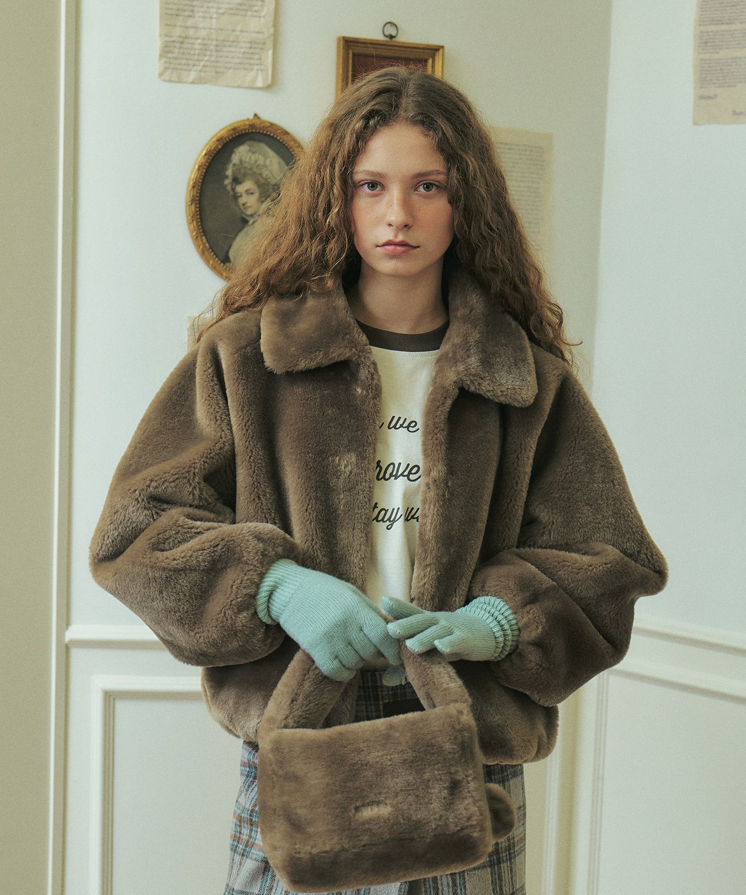 [GROVE] DOVE ファー コート / 韓国ブランド MUSINSA公式 | GROVE Dove fur coat_BROWN