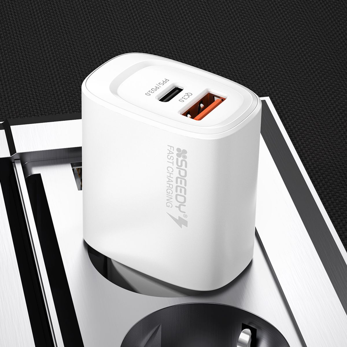 스피디(SPEEDY) GaN PD 20w(PD3.0+QC3.0) 2포트 고속 분리형 충전기
