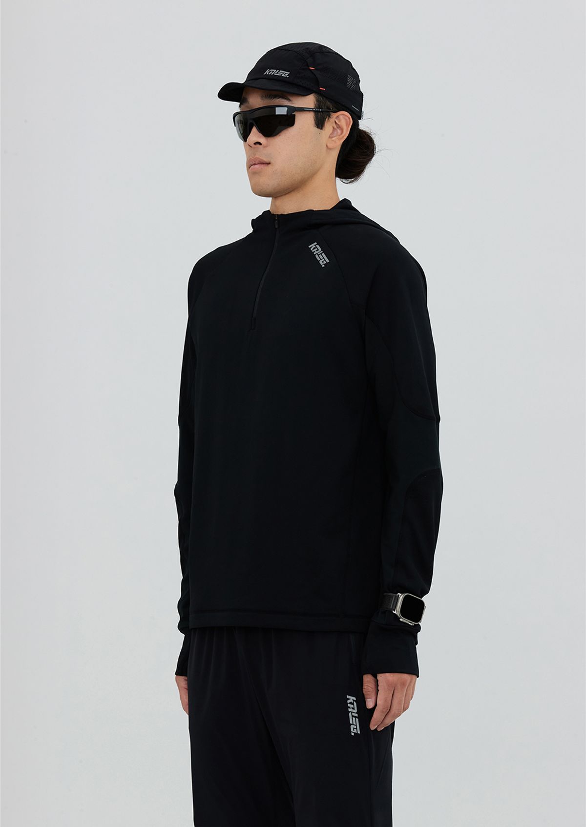 칼렉(KALEG) MENS AIR BLADE HALF ZIP T SHIRTS (ATHLETIC) BLACK