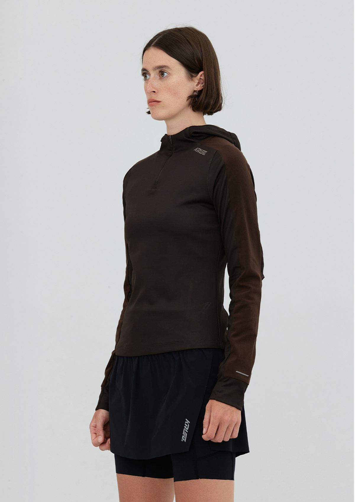칼렉(KALEG) WOMENS AIR BLADE HALF ZIP T SHIRTS (ATHLETIC) DARK BROWN
