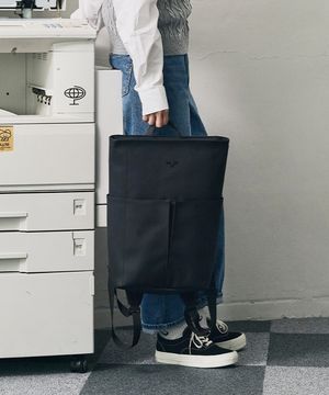 [선착순 특가] 라인 캐주얼 백팩 - 블랙