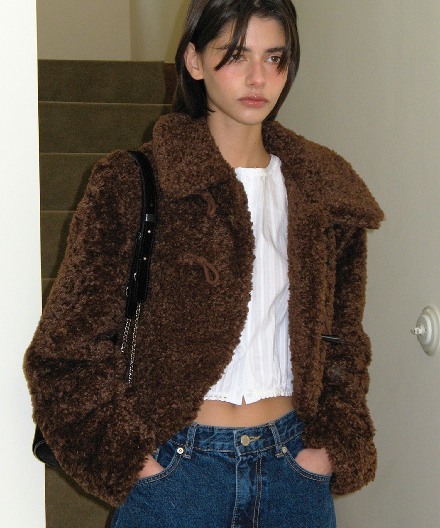 ★SOMEWHERE BUTTER ★ DUFFEL CROP FUR JACKET MUSINSA | SOMEWHEREBUTTER Duffel crop fur jacket - brown