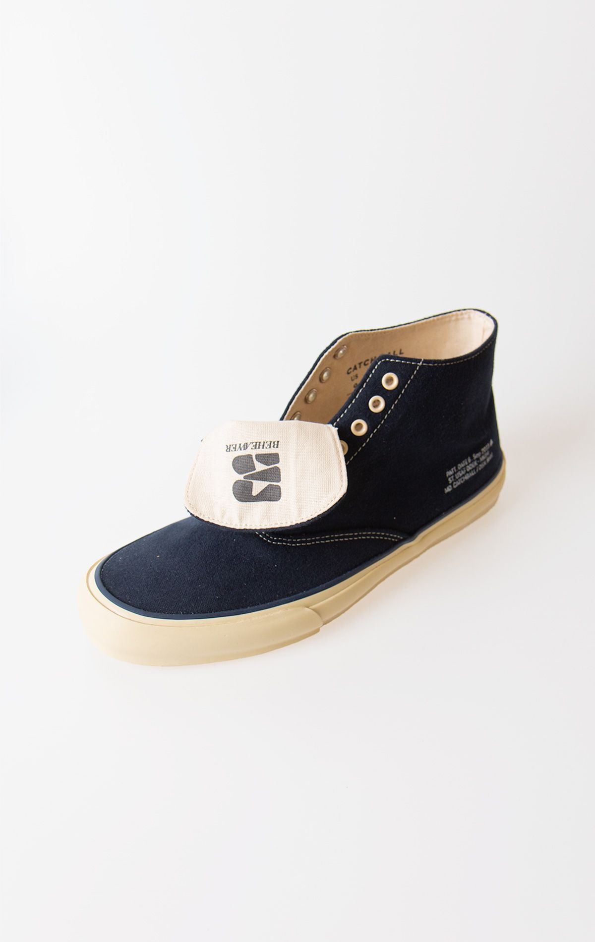 비헤비어(BEHEAVYER) X CATCHBALL MOLESKIN DECK SHOES MID HI navy