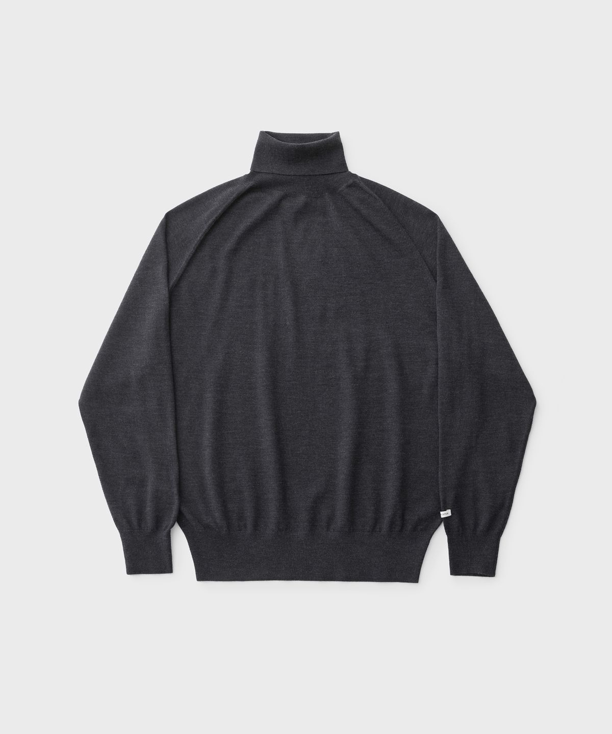 어나더 오피스(ANOTHER OFFICE) Scape-Turtleneck Knit (Onyx)