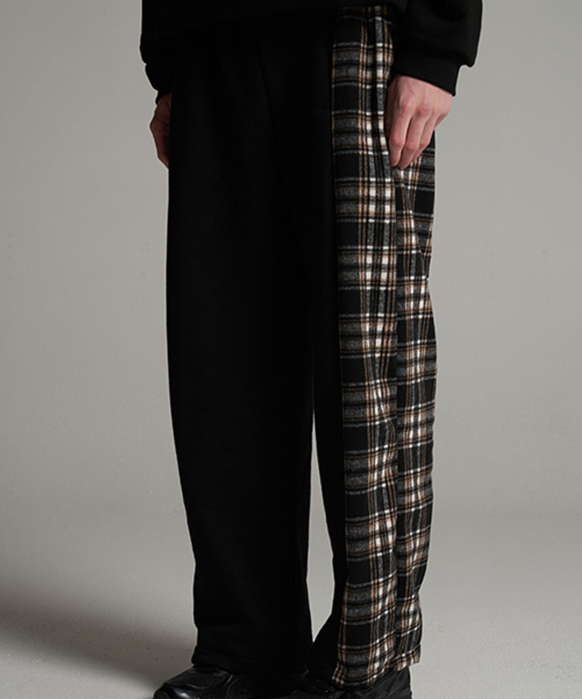 테네르(TENER) Check color combination wide banding pants black