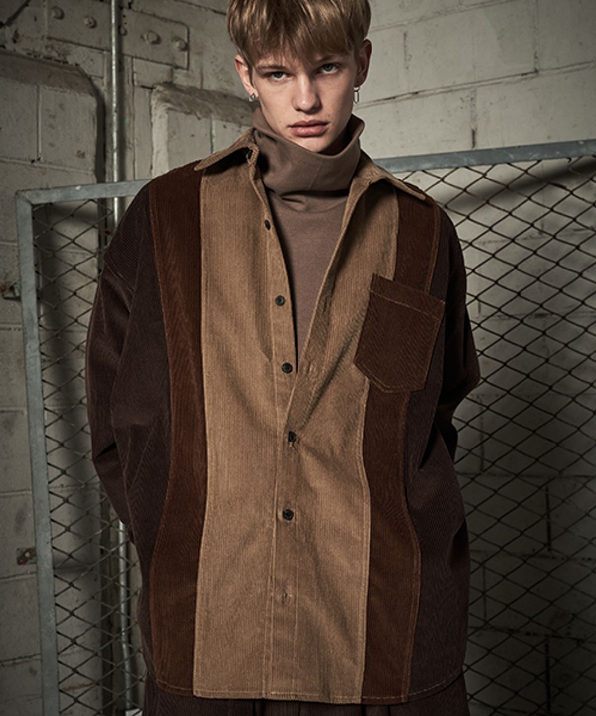 테네르(TENER) Corduroy color scheme overshirt brown