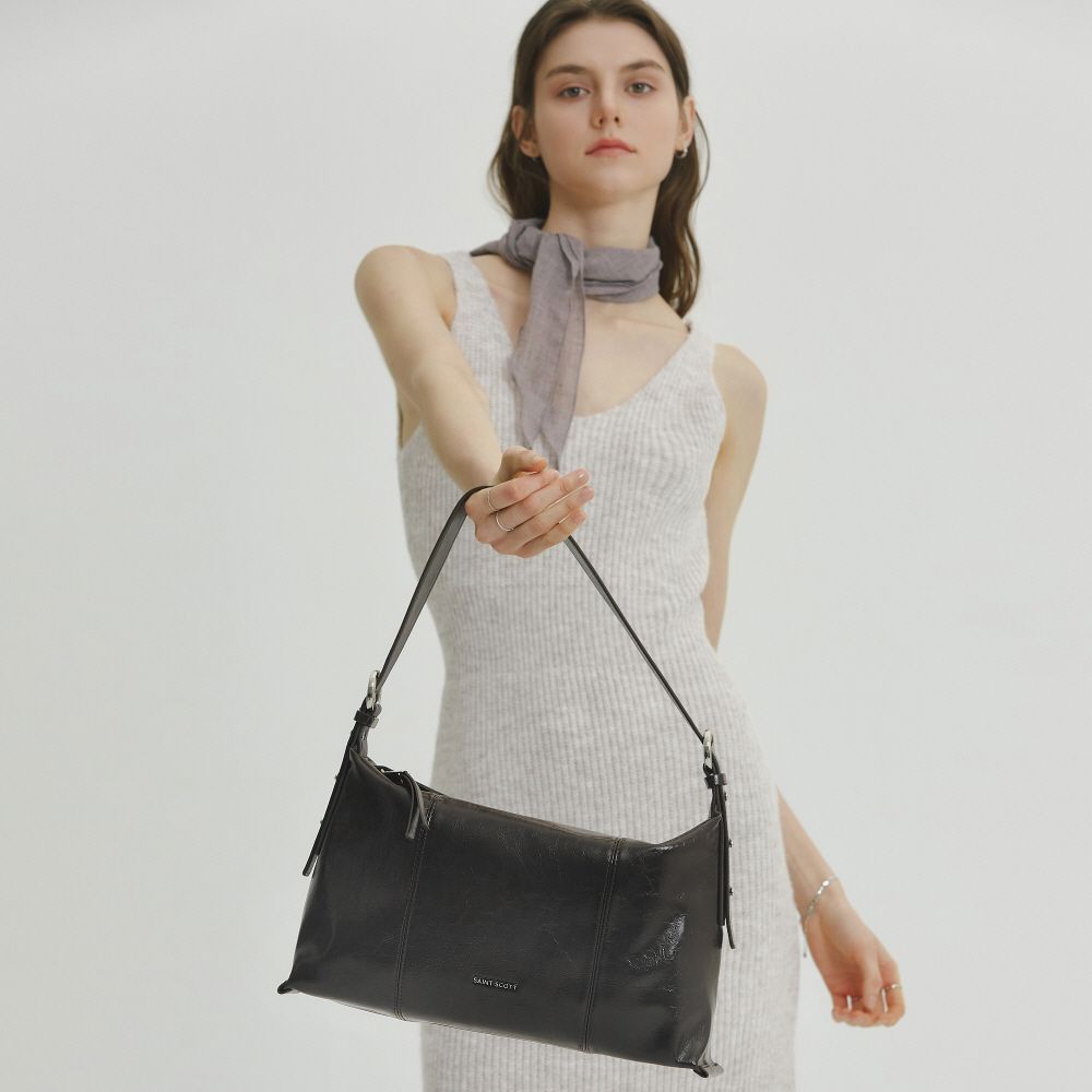 MUSINSA | SAINT SCOTT Aaliyah medium shoulder bag