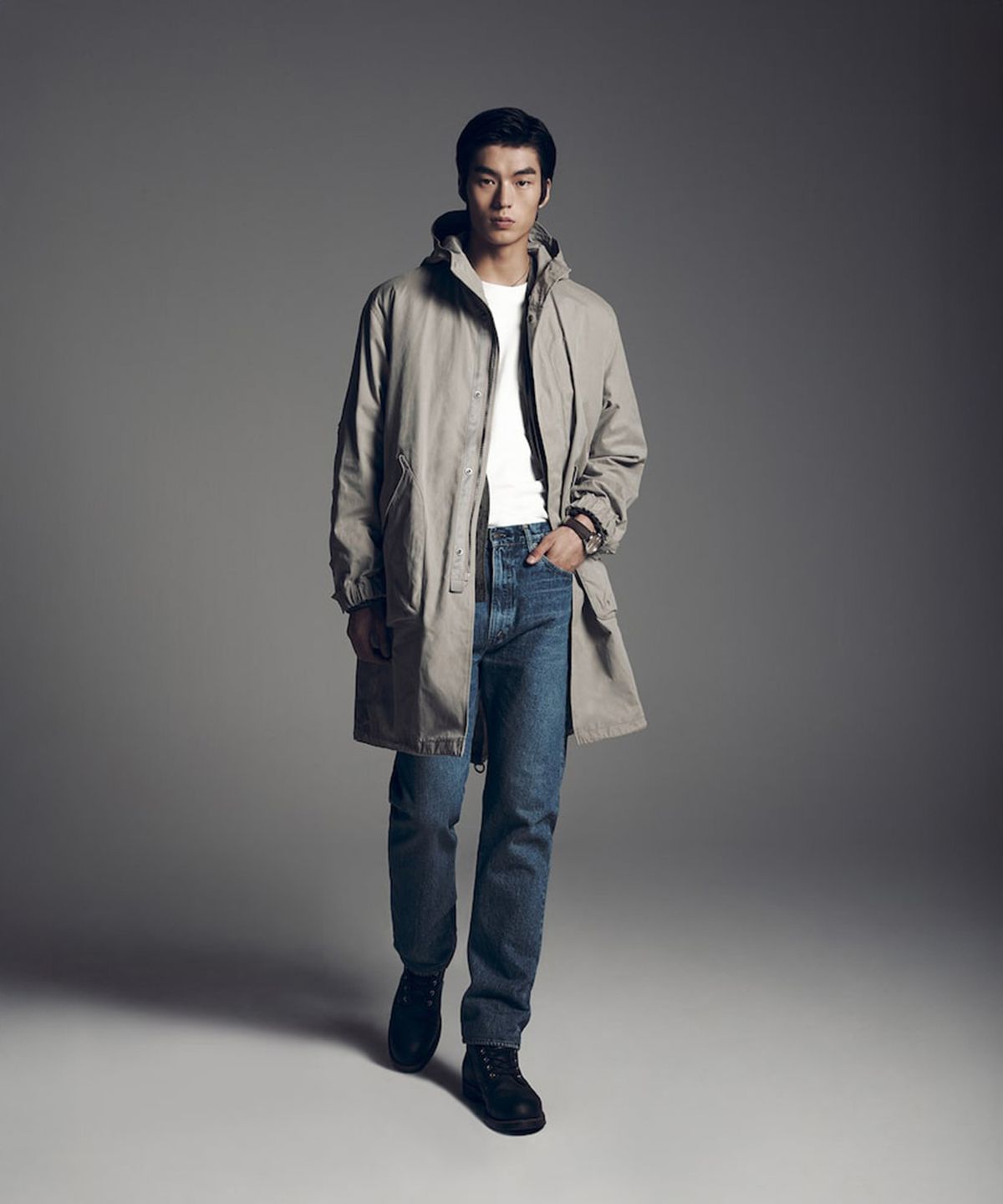 시프트지(SHIFT.G) Straight Fit Washed Denim  Navy