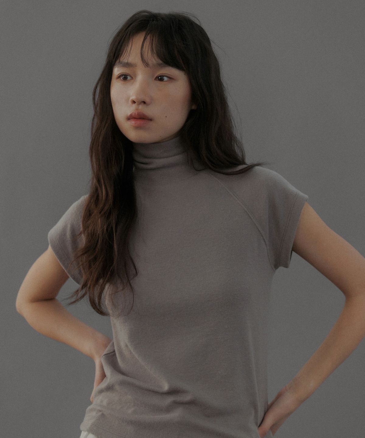 러브어스유(LOVEUSU) Butter Raglan Polar Short Sleeve T-Shirt (Mute Brown)