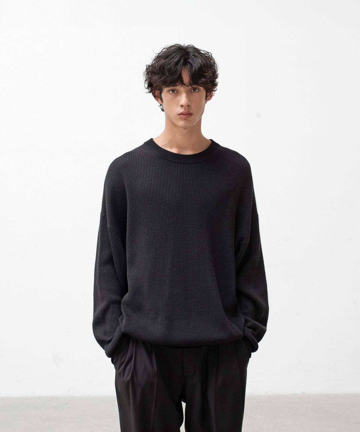 어나더 오피스(ANOTHER OFFICE) Ordinary Knit-Pullover (Black)