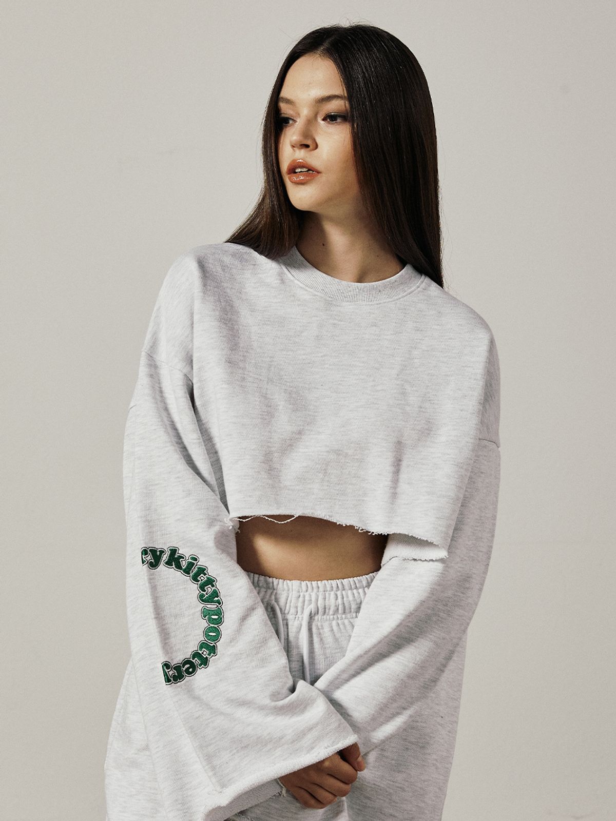키티포터리(KITTY POTTERY) KITTY POTTERY BASIC CROP SWEAT SHIRTS [M/GREY]