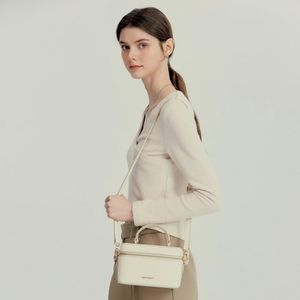 케일린 미디움 박스토트백