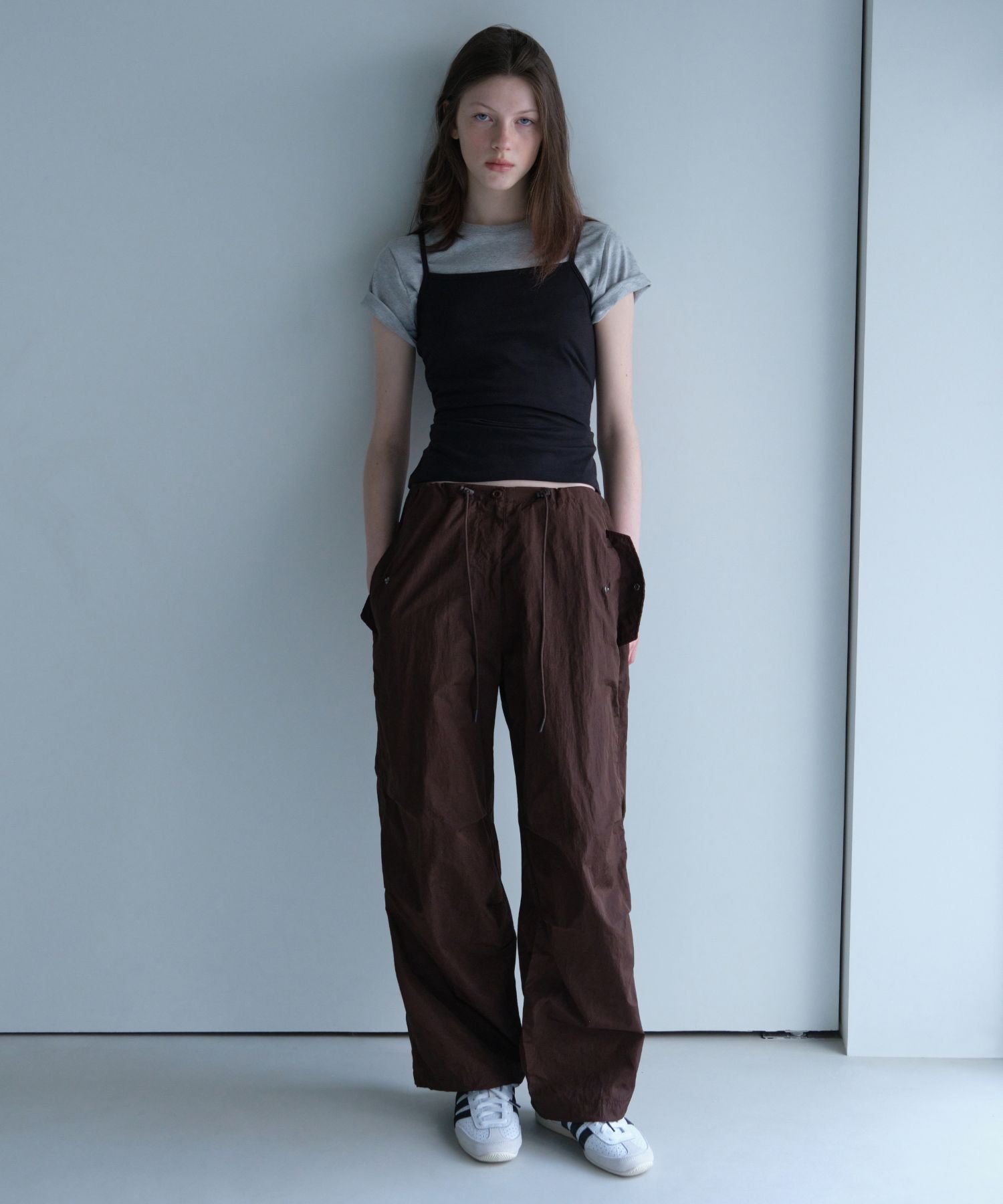 ●MUSINSA STANDARD● BRIGHT NYLON PARACHUTE PANTS MUSINSA | MUSINSA STANDARD WOMAN Women's Bright Nylon
