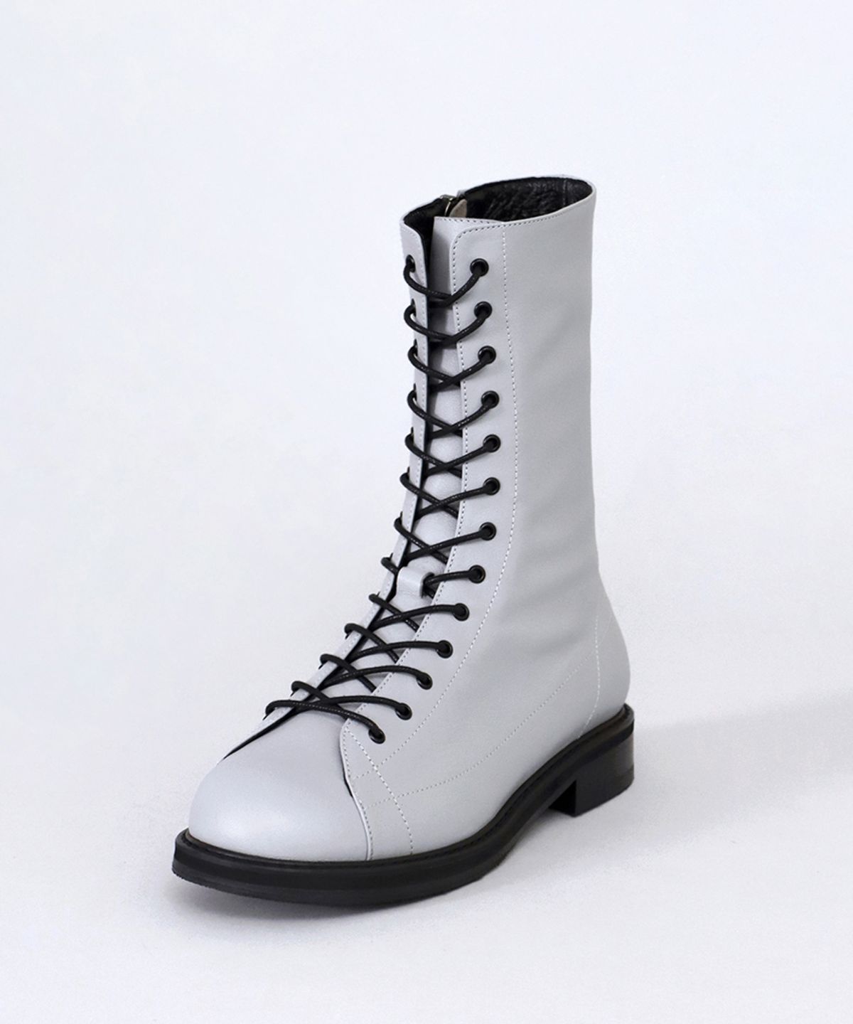 흰(HEENN) Mid Calf Monkey Boots . Cloudy Gray