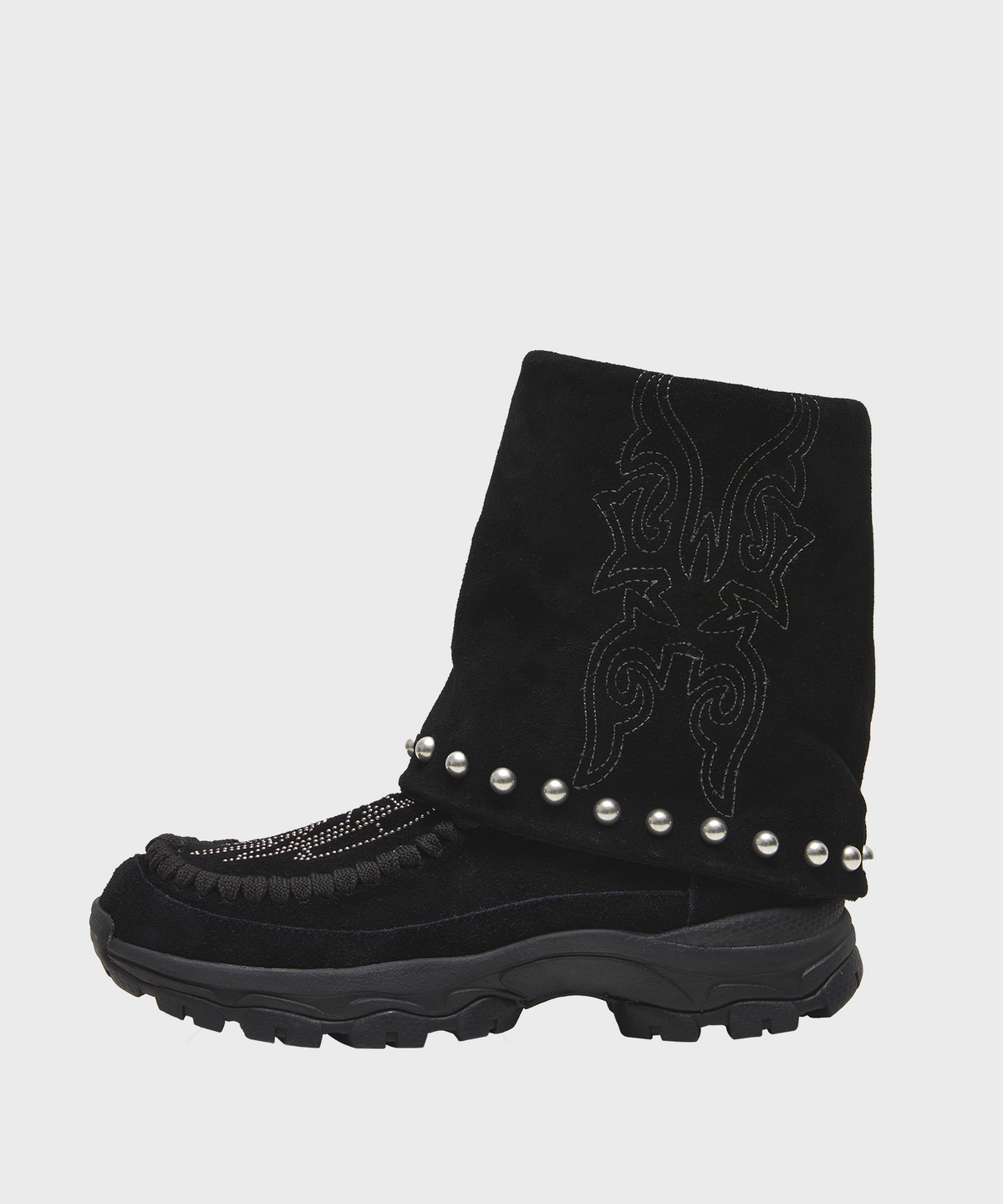 노츠(NOTTZ) [WESKEN X NOTTZ] WESTERN SYMBOL STUDDED BOOTS BLACK