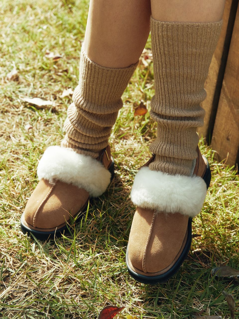 ◆KOMOREBI MUSEUM◆ Handmade lamb shearling clog 2way KM142 MUSINSA | KOMOREBI MUSEUM KM142 Handmade Lamb Shearling Clog