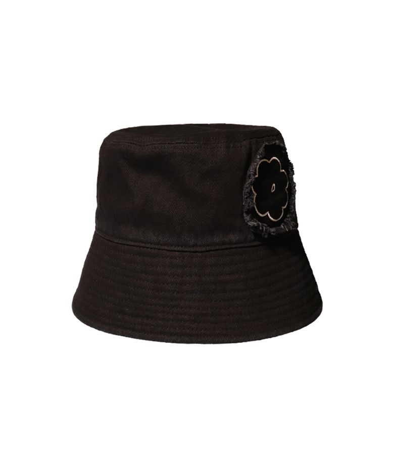 FLOWER PATCH COTTON BLACK BUCKET HAT
