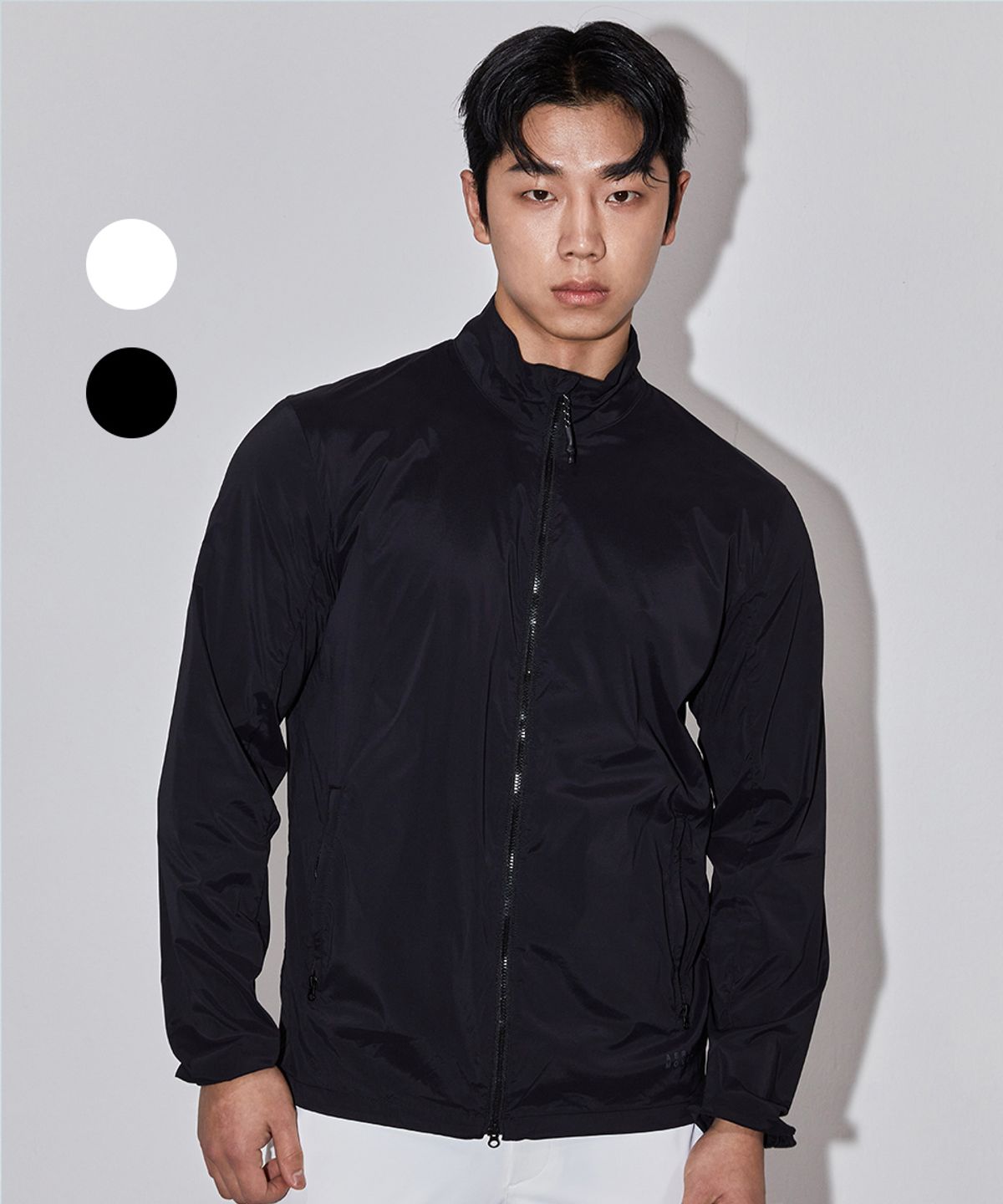 무신사 스탠다드 스포츠(MUSINSA STANDARD SPORTS) 골프 경량 바람막이 (2color)