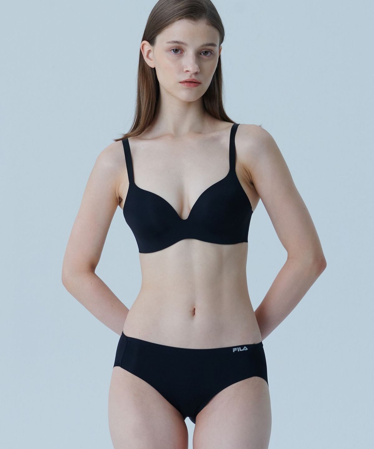 휠라언더웨어(FILA UNDERWEAR) 퓨징 데일리 노와이어 브라(FI4BAG1101FBLK)