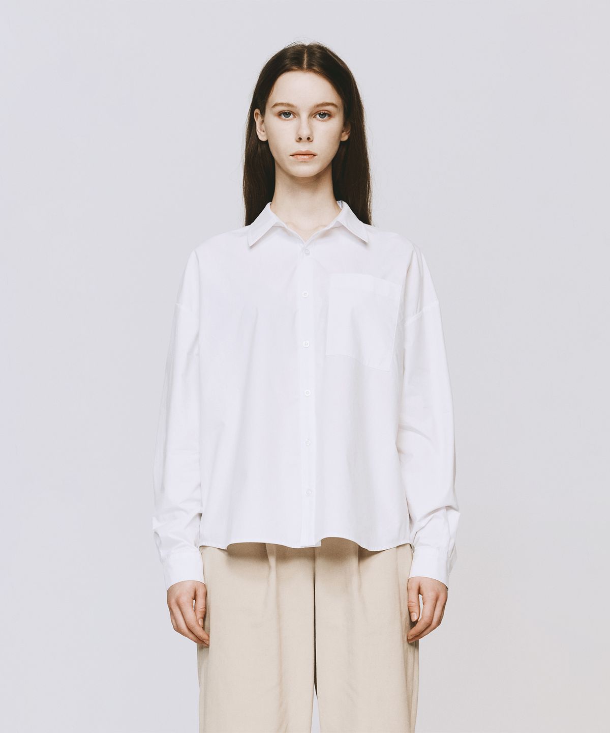 모노포비아(MONOPHOBIA) COTTON SHIRT WITH RAW CUTTING LINE WIHTE 코튼 셔츠