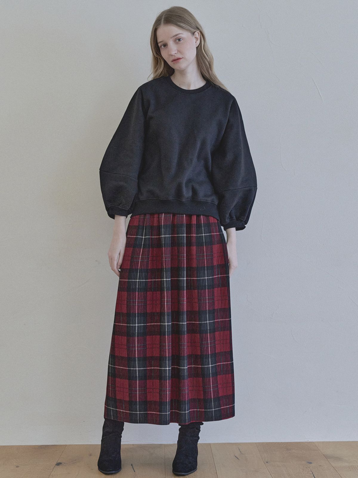아방(AVANT-G) Tartan Check Pleated Maxi Skirt - RED