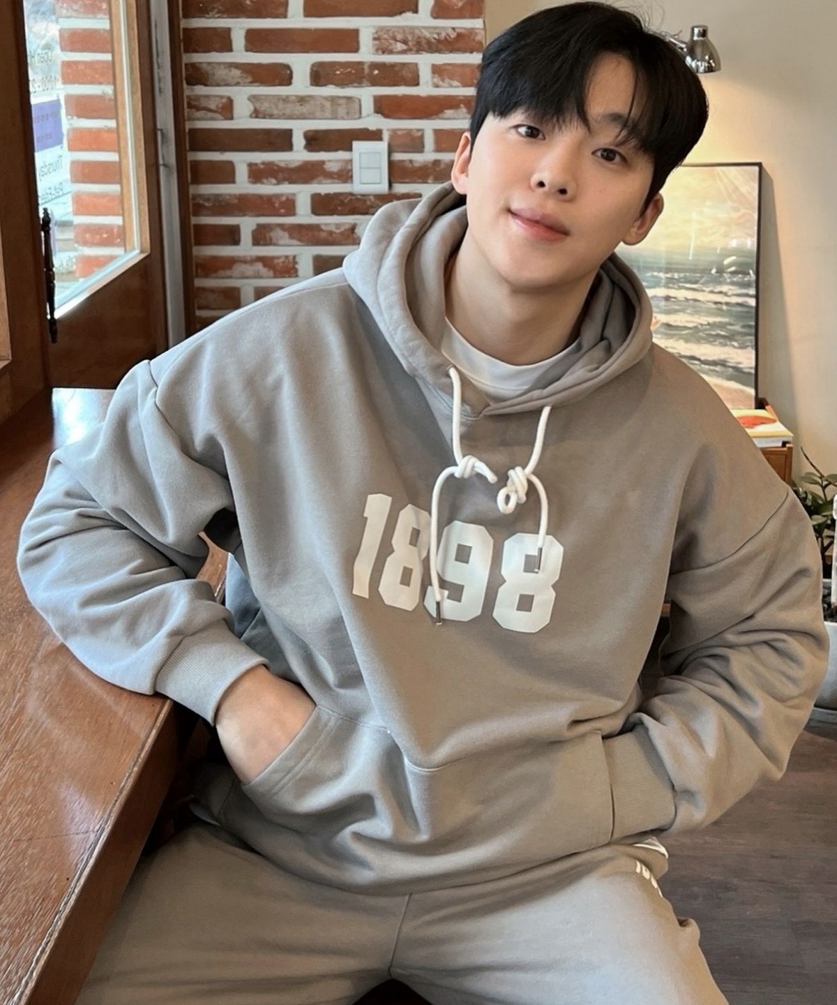 더마일(THEMILE) [SET]1898 GARMENTS SWEAT [BROWN]