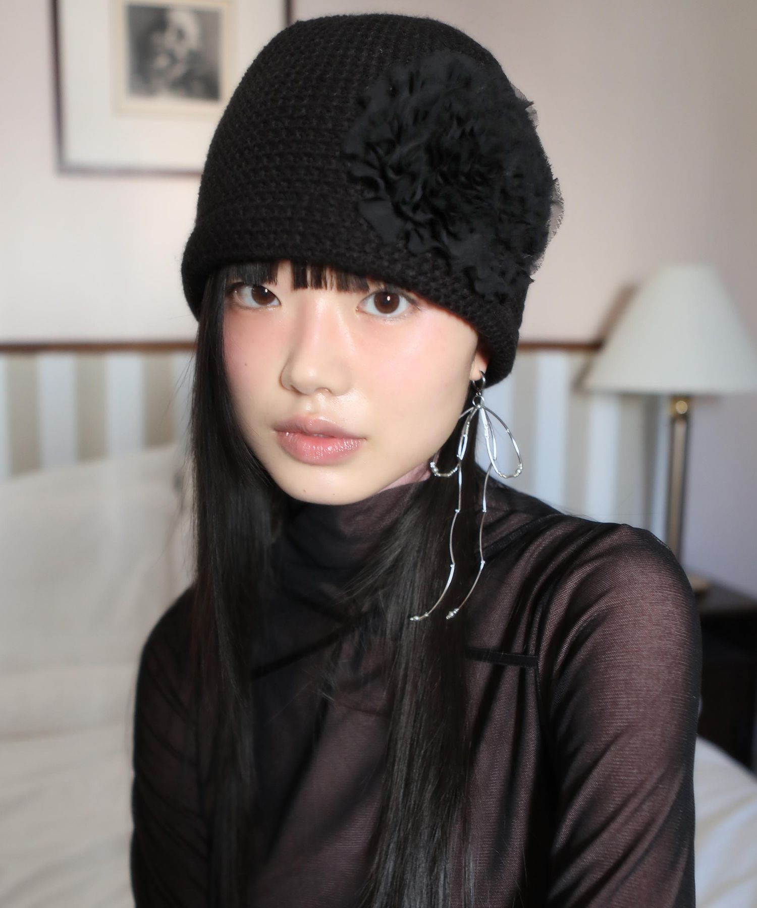 【NOFFICIALNOFFICE】CHIFFON CORSAGE LACE BEANIE MUSINSA | NOFFICIALNOFFICE Chiffon Corsage Warm Beanie Black